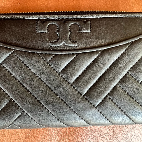 Tory Burch Alexa Continental quilted wallet - Picture 5 of 7